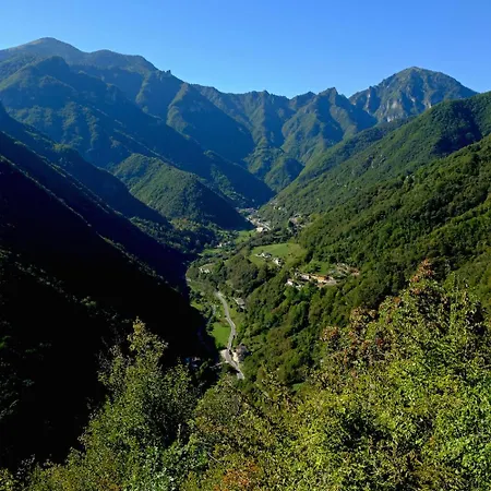 Holiday home In Valle - Vacanze Quero